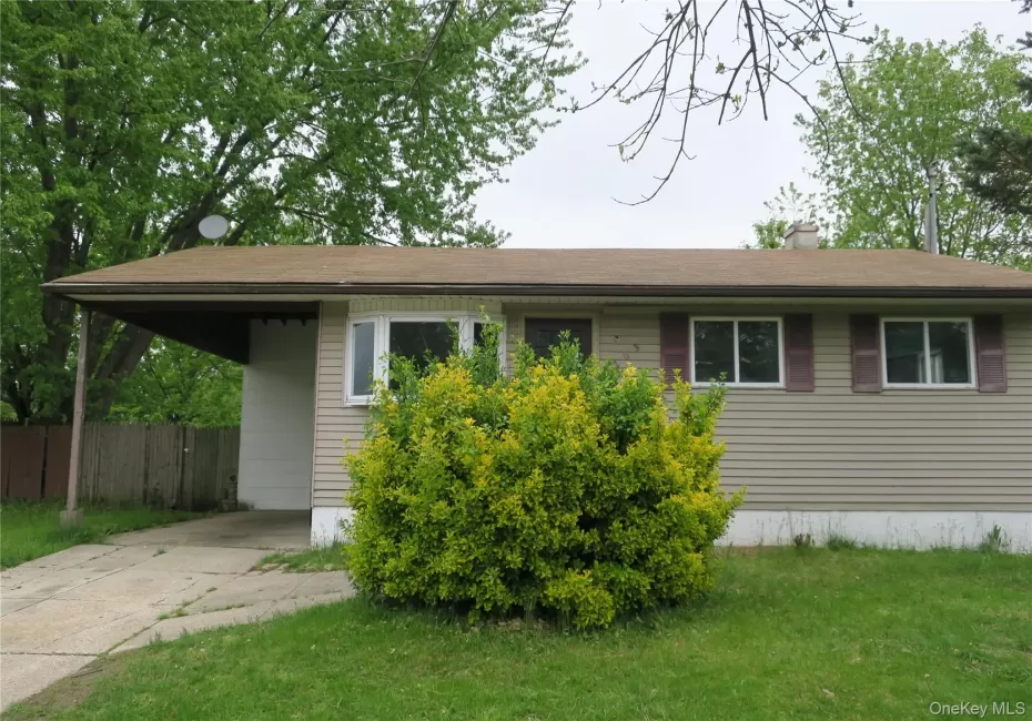 1703 Manatuck Boulevard, Islip, NY, 3 Bedrooms Bedrooms, 6 Rooms Rooms,1 BathroomBathrooms,Residential Lease,For Rent,Manatuck,0,1049284 1703 Manatuck Boulevard, Islip, NY, 3 Bedrooms Bedrooms, 6 Rooms Rooms,1 BathroomBathrooms,Residential Lease,For Rent,Manatuck,0,1049284