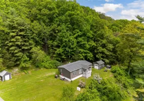 559 Lake Road, Pine Plains, NY, 2 Bedrooms Bedrooms, 7 Rooms Rooms,2 BathroomsBathrooms,Residential,For Rent,Lake,0,1049475 559 Lake Road, Pine Plains, NY, 2 Bedrooms Bedrooms, 7 Rooms Rooms,2 BathroomsBathrooms,Residential,For Rent,Lake,0,1049475