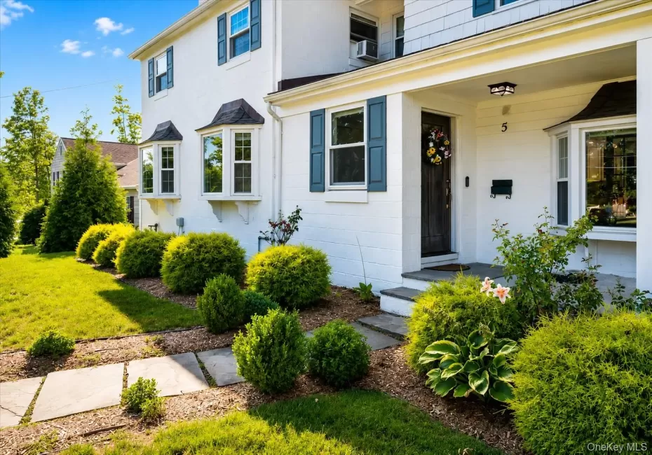5 Quintard Drive, Rye Town, NY, 4 Bedrooms Bedrooms, 10 Rooms Rooms,2 BathroomsBathrooms,Residential Lease,For Rent,Quintard,0,1047213 5 Quintard Drive, Rye Town, NY, 4 Bedrooms Bedrooms, 10 Rooms Rooms,2 BathroomsBathrooms,Residential Lease,For Rent,Quintard,0,1047213