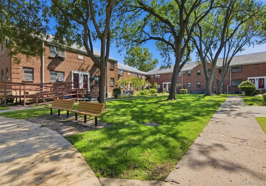 160-26 17th Avenue, New York, NY, 2 Bedrooms Bedrooms, 5 Rooms Rooms,1 BathroomBathrooms,Residential,For Rent,17th,0,1047646 160-26 17th Avenue, New York, NY, 2 Bedrooms Bedrooms, 5 Rooms Rooms,1 BathroomBathrooms,Residential,For Rent,17th,0,1047646