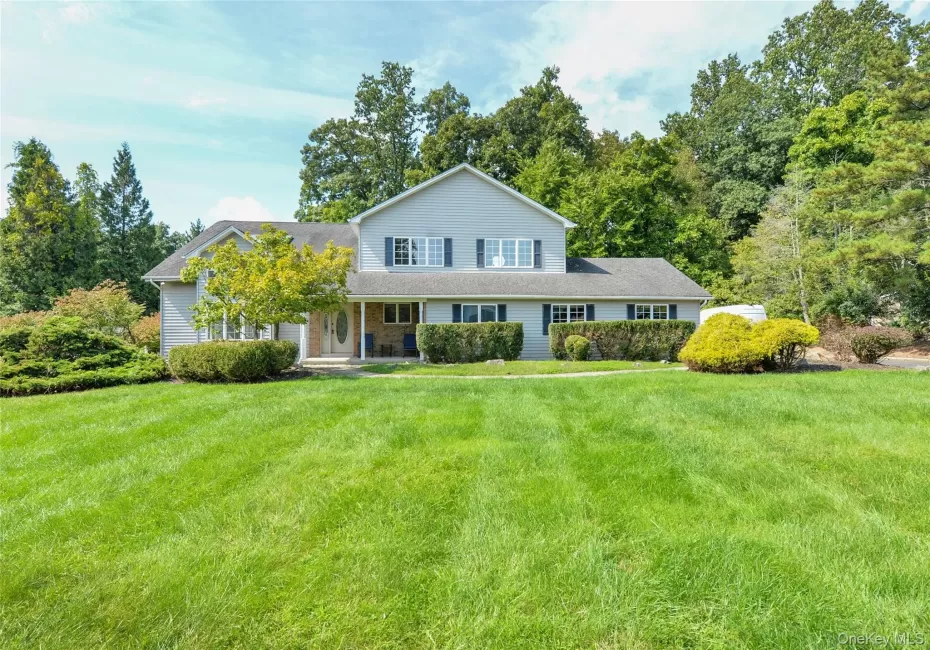 3 Lenni Lenape Court, Haverstraw, NY, 5 Bedrooms Bedrooms, 13 Rooms Rooms,3 BathroomsBathrooms,Residential,For Rent,Lenni Lenape,0,1049506 3 Lenni Lenape Court, Haverstraw, NY, 5 Bedrooms Bedrooms, 13 Rooms Rooms,3 BathroomsBathrooms,Residential,For Rent,Lenni Lenape,0,1049506