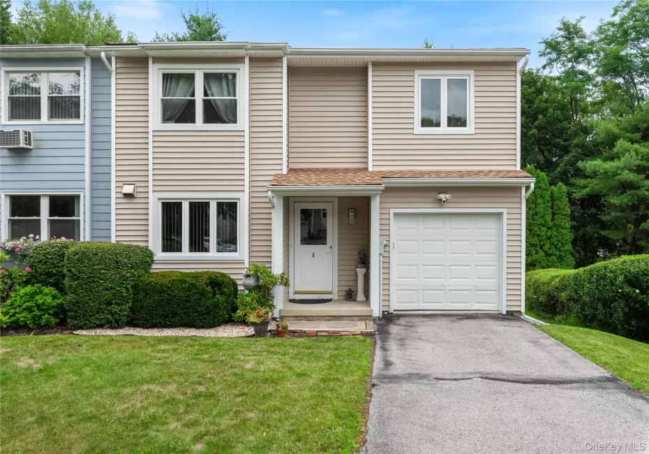 6 Hamlet Court, Wappinger, NY, 3 Bedrooms Bedrooms, 6 Rooms Rooms,1 BathroomBathrooms,Residential,For Rent,Hamlet,0,1049169 6 Hamlet Court, Wappinger, NY, 3 Bedrooms Bedrooms, 6 Rooms Rooms,1 BathroomBathrooms,Residential,For Rent,Hamlet,0,1049169