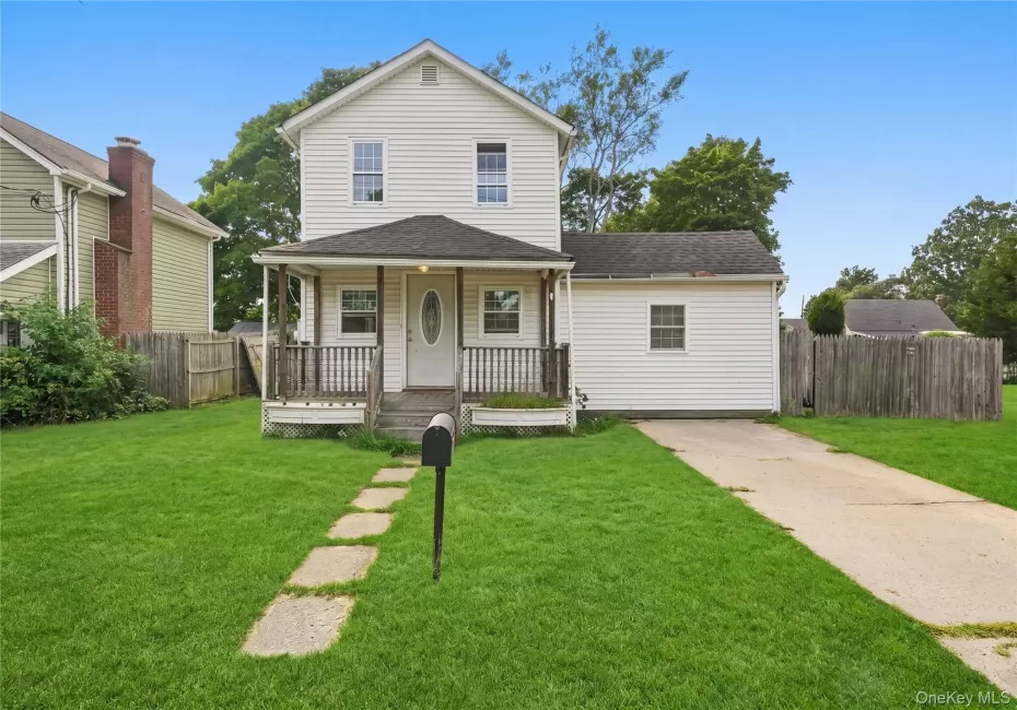 420 Taylor Avenue, Brookhaven, NY, 3 Bedrooms Bedrooms, 5 Rooms Rooms,2 BathroomsBathrooms,Residential,For Rent,Taylor,0,1049576 420 Taylor Avenue, Brookhaven, NY, 3 Bedrooms Bedrooms, 5 Rooms Rooms,2 BathroomsBathrooms,Residential,For Rent,Taylor,0,1049576
