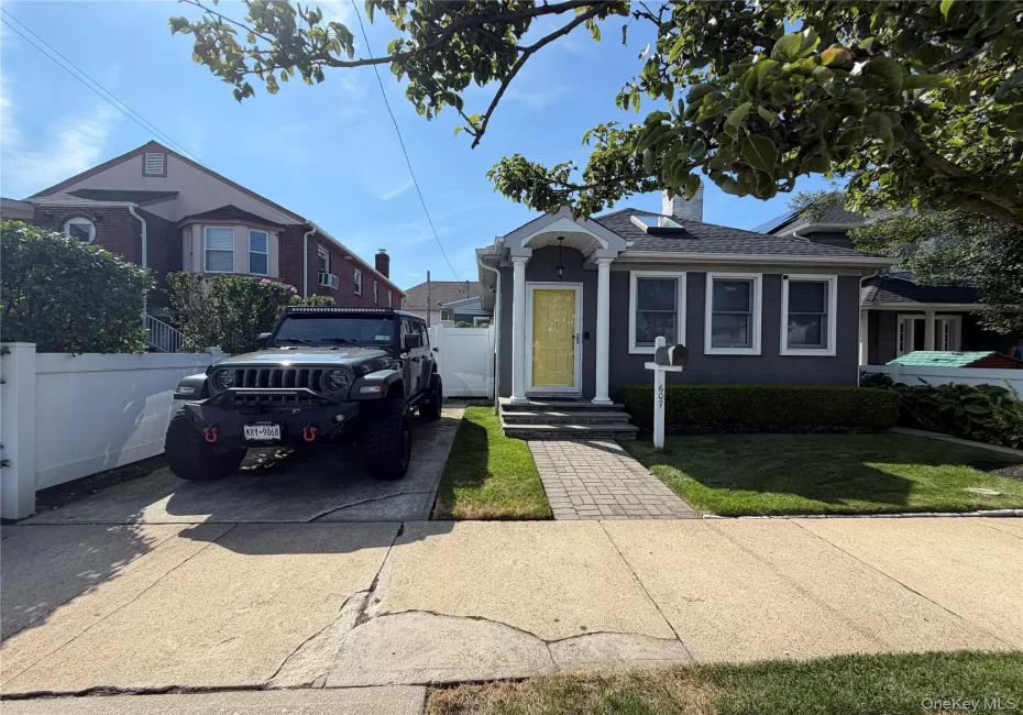 607 Lincoln Boulevard, Long Beach, NY, 2 Bedrooms Bedrooms, 6 Rooms Rooms,2 BathroomsBathrooms,Residential Lease,For Rent,Lincoln,0,1049550 607 Lincoln Boulevard, Long Beach, NY, 2 Bedrooms Bedrooms, 6 Rooms Rooms,2 BathroomsBathrooms,Residential Lease,For Rent,Lincoln,0,1049550