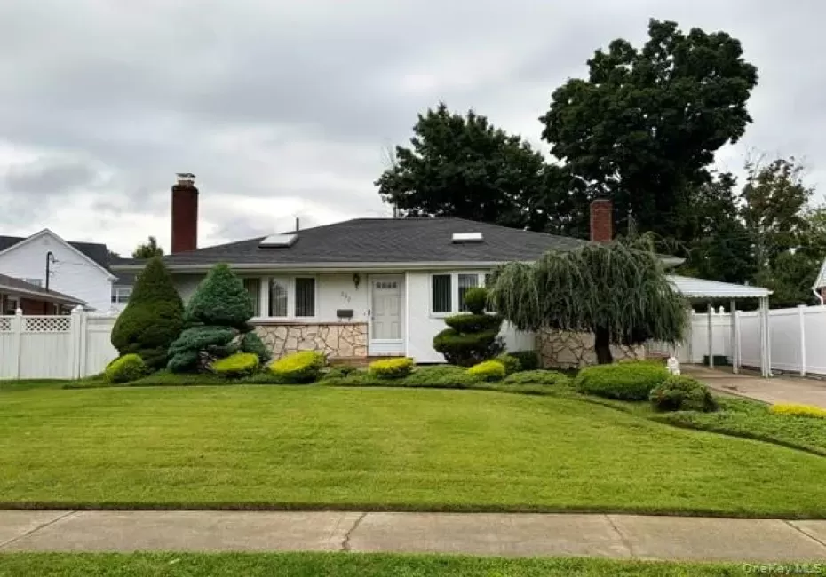 392 Coleridge Street, Hempstead, NY, 3 Bedrooms Bedrooms, 6 Rooms Rooms,2 BathroomsBathrooms,Residential,For Rent,Coleridge,0,1049536 392 Coleridge Street, Hempstead, NY, 3 Bedrooms Bedrooms, 6 Rooms Rooms,2 BathroomsBathrooms,Residential,For Rent,Coleridge,0,1049536