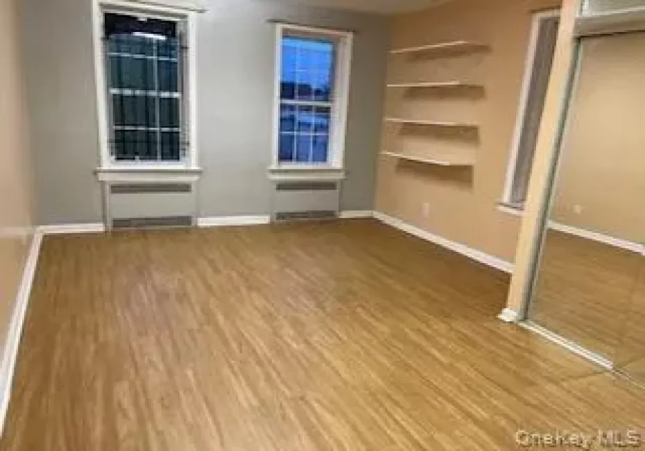 8811 Elmhurst Avenue, New York, NY, 2 Bedrooms Bedrooms, 5 Rooms Rooms,1 BathroomBathrooms,Residential Lease,For Rent,Elmhurst,0,1049534 8811 Elmhurst Avenue, New York, NY, 2 Bedrooms Bedrooms, 5 Rooms Rooms,1 BathroomBathrooms,Residential Lease,For Rent,Elmhurst,0,1049534