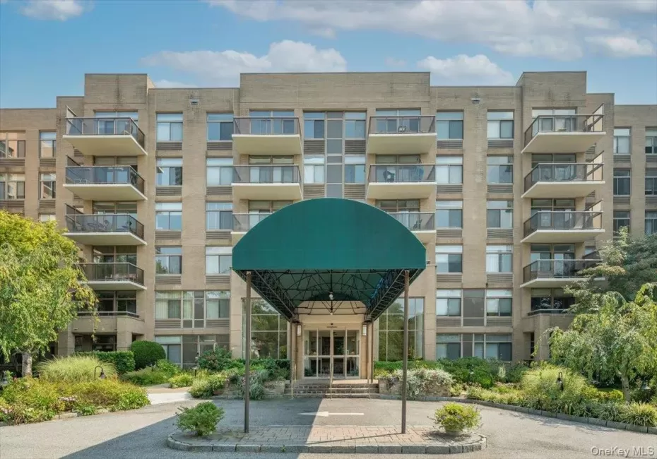 35 Chatsworth Avenue, Mamaroneck, NY, 2 Bedrooms Bedrooms, 5 Rooms Rooms,2 BathroomsBathrooms,Residential Lease,For Rent,Chatsworth,0,1045387 35 Chatsworth Avenue, Mamaroneck, NY, 2 Bedrooms Bedrooms, 5 Rooms Rooms,2 BathroomsBathrooms,Residential Lease,For Rent,Chatsworth,0,1045387