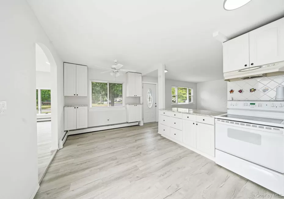 9 Carson Lane, Brookhaven, NY, 3 Bedrooms Bedrooms, 6 Rooms Rooms,1 BathroomBathrooms,Residential,For Rent,Carson,0,1049179 9 Carson Lane, Brookhaven, NY, 3 Bedrooms Bedrooms, 6 Rooms Rooms,1 BathroomBathrooms,Residential,For Rent,Carson,0,1049179