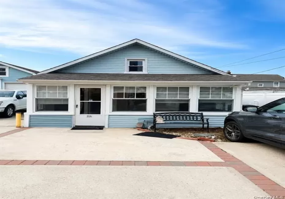 55A Prospect Avenue, Hempstead, NY, 2 Bedrooms Bedrooms, 6 Rooms Rooms,1 BathroomBathrooms,Residential Lease,For Rent,Prospect,0,1049725 55A Prospect Avenue, Hempstead, NY, 2 Bedrooms Bedrooms, 6 Rooms Rooms,1 BathroomBathrooms,Residential Lease,For Rent,Prospect,0,1049725