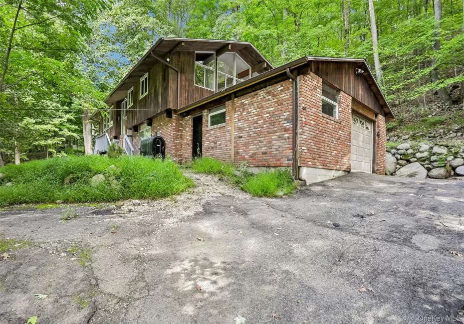 951 Haverstraw Road, Ramapo, NY, 4 Bedrooms Bedrooms, 27 Rooms Rooms,2 BathroomsBathrooms,Residential,For Rent,Haverstraw,0,1048122 951 Haverstraw Road, Ramapo, NY, 4 Bedrooms Bedrooms, 27 Rooms Rooms,2 BathroomsBathrooms,Residential,For Rent,Haverstraw,0,1048122
