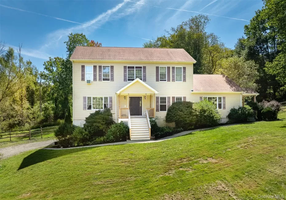 250 Highview Road, Union Vale, NY, 3 Bedrooms Bedrooms, 10 Rooms Rooms,3 BathroomsBathrooms,Residential,For Rent,Highview,0,1049190 250 Highview Road, Union Vale, NY, 3 Bedrooms Bedrooms, 10 Rooms Rooms,3 BathroomsBathrooms,Residential,For Rent,Highview,0,1049190