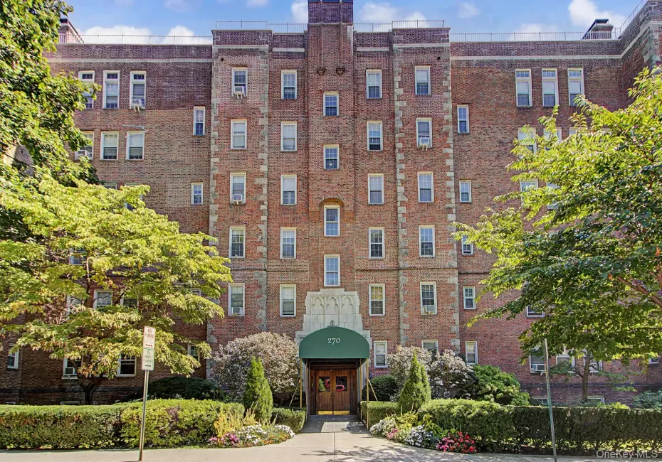 270 Bronxville Road, Yonkers, NY, 2 Rooms Rooms,1 BathroomBathrooms,Residential,For Rent,Bronxville,0,1047905 270 Bronxville Road, Yonkers, NY, 2 Rooms Rooms,1 BathroomBathrooms,Residential,For Rent,Bronxville,0,1047905