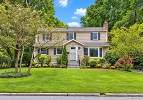 9 Verne Place, Greenburgh, NY, 4 Bedrooms Bedrooms, 8 Rooms Rooms,2 BathroomsBathrooms,Residential,For Rent,Verne,0,1049791 9 Verne Place, Greenburgh, NY, 4 Bedrooms Bedrooms, 8 Rooms Rooms,2 BathroomsBathrooms,Residential,For Rent,Verne,0,1049791
