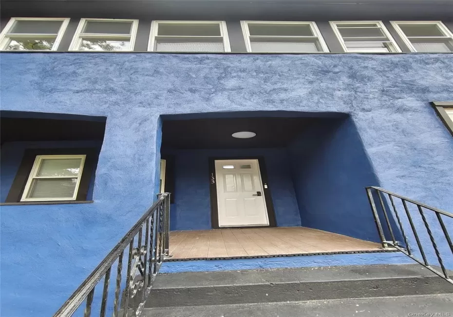 133 Lincoln Avenue, New Rochelle, NY, 3 Bedrooms Bedrooms, 7 Rooms Rooms,1 BathroomBathrooms,Residential Lease,For Rent,Lincoln,0,1049865 133 Lincoln Avenue, New Rochelle, NY, 3 Bedrooms Bedrooms, 7 Rooms Rooms,1 BathroomBathrooms,Residential Lease,For Rent,Lincoln,0,1049865