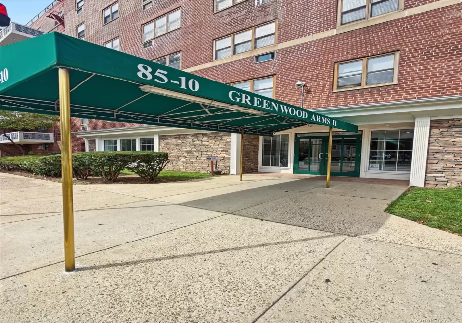 85 10 151st Ave, New York, NY, 2 Bedrooms Bedrooms, 7 Rooms Rooms,2 BathroomsBathrooms,Residential,For Rent,151st Ave,0,1049569 85 10 151st Ave, New York, NY, 2 Bedrooms Bedrooms, 7 Rooms Rooms,2 BathroomsBathrooms,Residential,For Rent,151st Ave,0,1049569