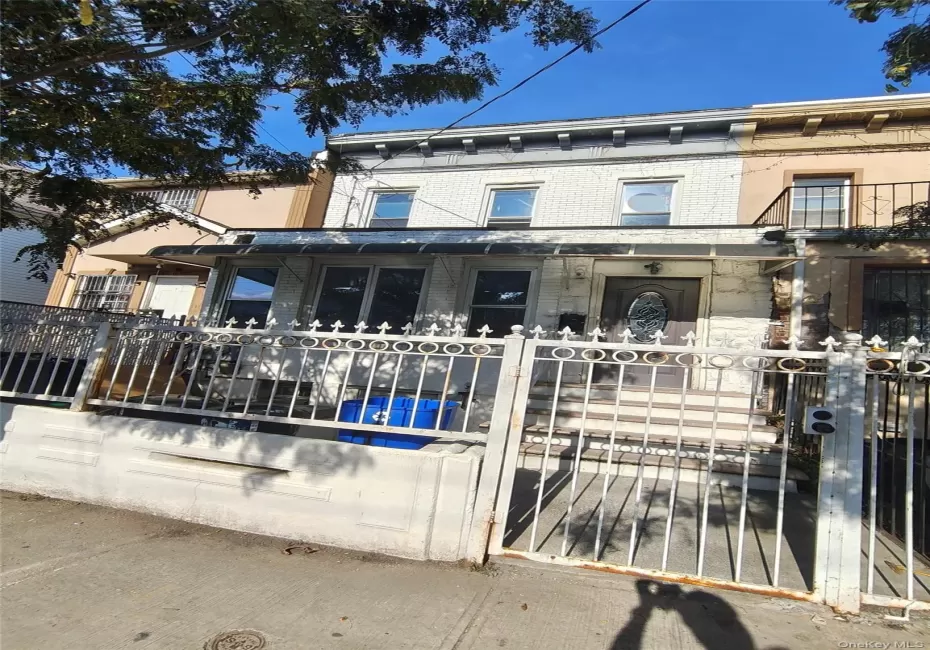106-47 Union Hall Street, New York, NY, 3 Bedrooms Bedrooms, 6 Rooms Rooms,1 BathroomBathrooms,Residential Lease,For Rent,Union Hall,0,1049989 106-47 Union Hall Street, New York, NY, 3 Bedrooms Bedrooms, 6 Rooms Rooms,1 BathroomBathrooms,Residential Lease,For Rent,Union Hall,0,1049989