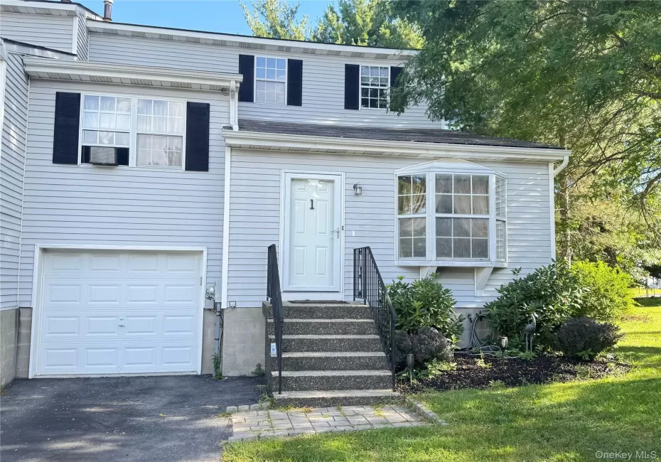 1 Hawthorne Court, Fishkill, NY, 2 Bedrooms Bedrooms, 5 Rooms Rooms,1 BathroomBathrooms,Residential Lease,For Rent,Hawthorne,0,1048482 1 Hawthorne Court, Fishkill, NY, 2 Bedrooms Bedrooms, 5 Rooms Rooms,1 BathroomBathrooms,Residential Lease,For Rent,Hawthorne,0,1048482