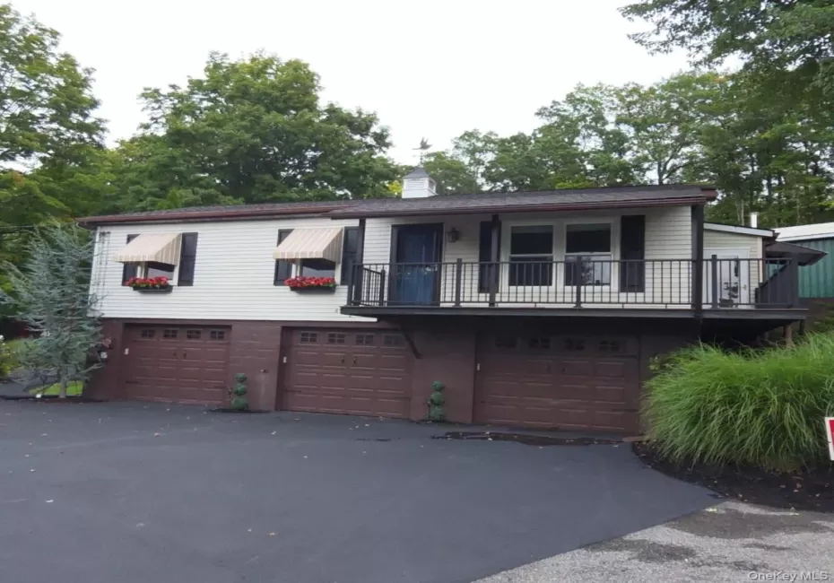 499 East Road, Plattekill, NY, 2 Bedrooms Bedrooms, 6 Rooms Rooms,1 BathroomBathrooms,Residential Lease,For Rent,East,0,1047774 499 East Road, Plattekill, NY, 2 Bedrooms Bedrooms, 6 Rooms Rooms,1 BathroomBathrooms,Residential Lease,For Rent,East,0,1047774
