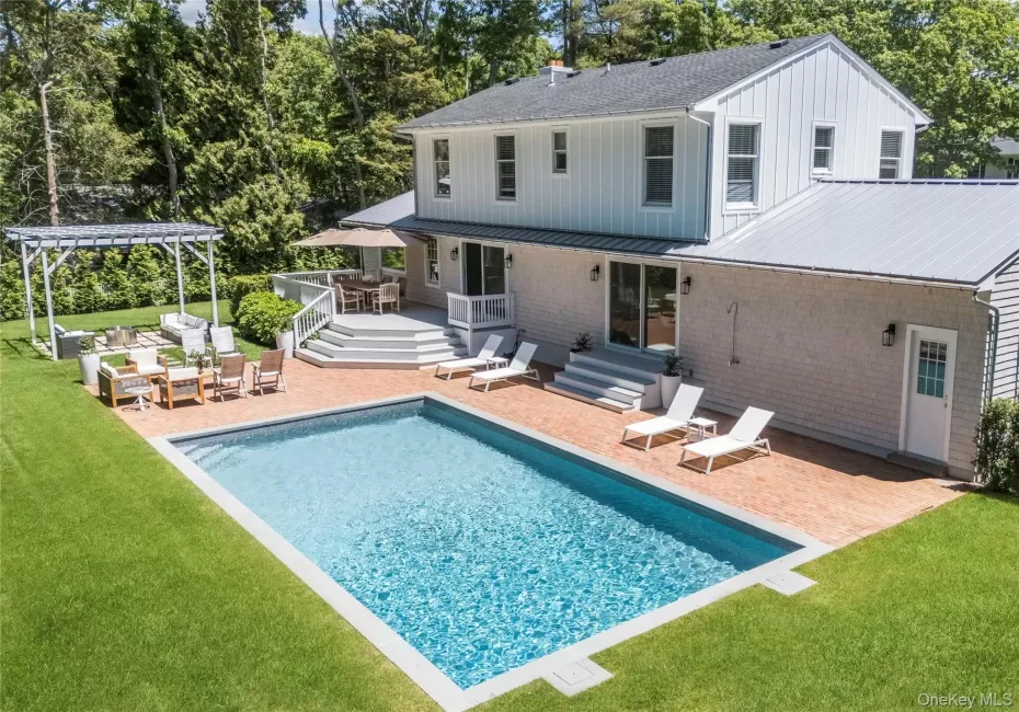 48 Beechwood Drive, Southampton, NY, 5 Bedrooms Bedrooms, 8 Rooms Rooms,5 BathroomsBathrooms,Residential,For Rent,Beechwood,0,1049950 48 Beechwood Drive, Southampton, NY, 5 Bedrooms Bedrooms, 8 Rooms Rooms,5 BathroomsBathrooms,Residential,For Rent,Beechwood,0,1049950
