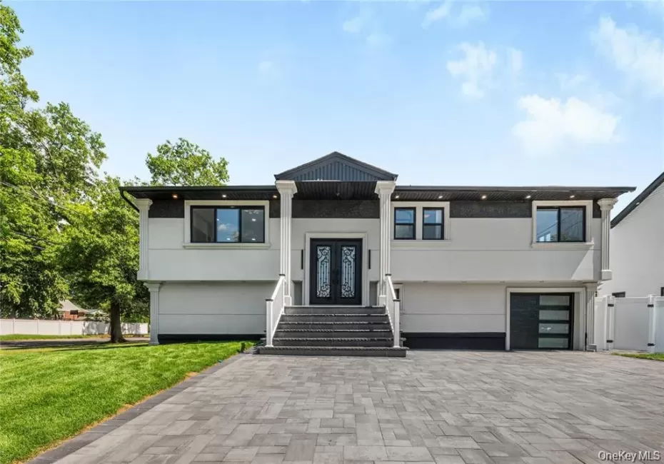 274 Central Park Road, Oyster Bay, NY, 5 Bedrooms Bedrooms, 11 Rooms Rooms,3 BathroomsBathrooms,Residential,For Rent,Central Park,0,1049939 274 Central Park Road, Oyster Bay, NY, 5 Bedrooms Bedrooms, 11 Rooms Rooms,3 BathroomsBathrooms,Residential,For Rent,Central Park,0,1049939