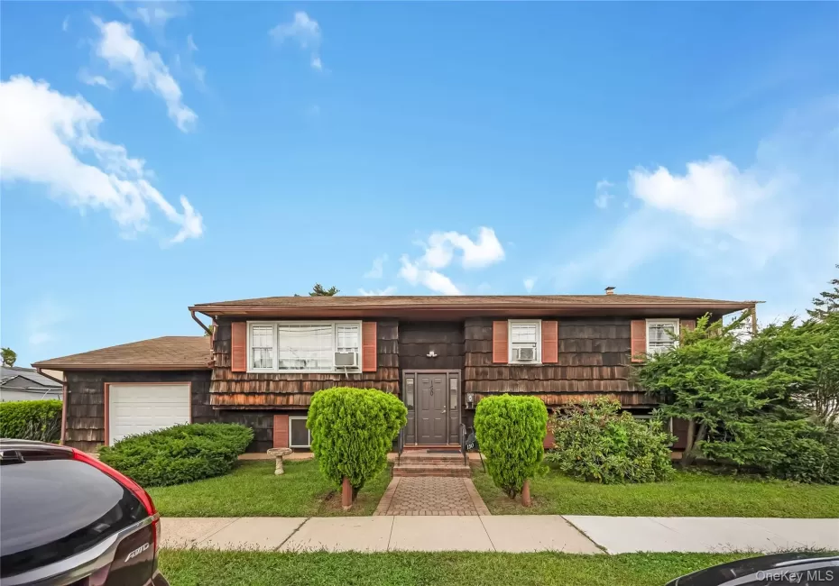 150 Holly Avenue, Hempstead, NY, 3 Bedrooms Bedrooms, 6 Rooms Rooms,2 BathroomsBathrooms,Residential,For Rent,Holly,0,1049480 150 Holly Avenue, Hempstead, NY, 3 Bedrooms Bedrooms, 6 Rooms Rooms,2 BathroomsBathrooms,Residential,For Rent,Holly,0,1049480