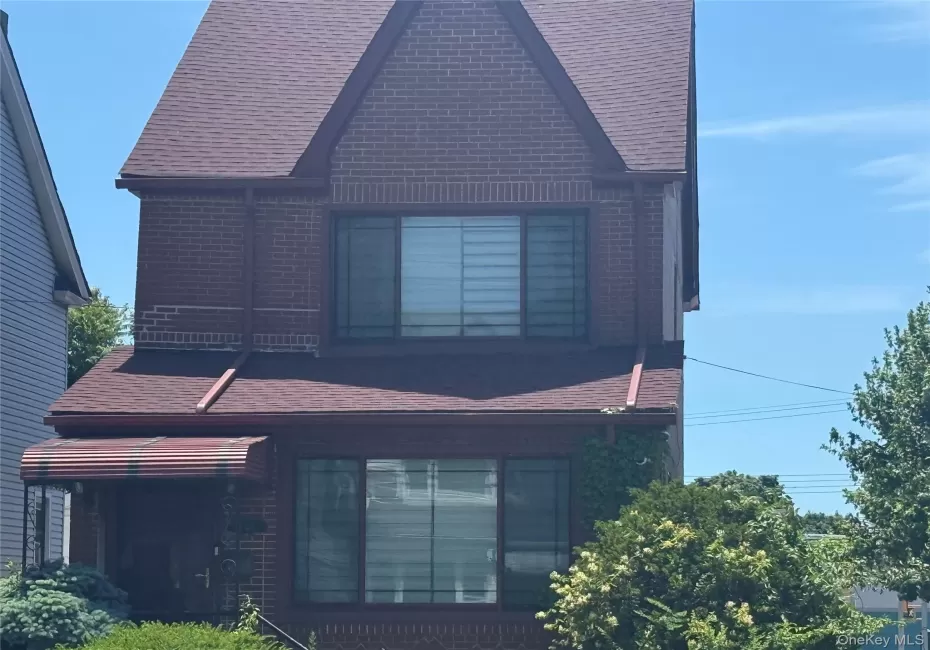 123-02 116 Avenue, New York, NY, 3 Bedrooms Bedrooms, 6 Rooms Rooms,2 BathroomsBathrooms,Residential,For Rent,116,0,1050032 123-02 116 Avenue, New York, NY, 3 Bedrooms Bedrooms, 6 Rooms Rooms,2 BathroomsBathrooms,Residential,For Rent,116,0,1050032