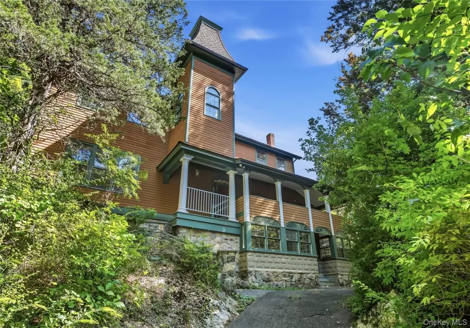 81 Glendale Road, New Castle, NY, 3 Bedrooms Bedrooms, 10 Rooms Rooms,2 BathroomsBathrooms,Residential,For Rent,Glendale,0,1048991 81 Glendale Road, New Castle, NY, 3 Bedrooms Bedrooms, 10 Rooms Rooms,2 BathroomsBathrooms,Residential,For Rent,Glendale,0,1048991