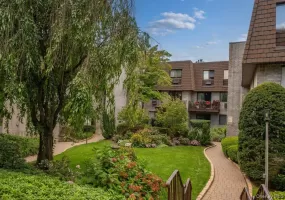 89 Broadway, White Plains, NY, 2 Bedrooms Bedrooms, 6 Rooms Rooms,2 BathroomsBathrooms,Residential,For Rent,Broadway,0,1046282 89 Broadway, White Plains, NY, 2 Bedrooms Bedrooms, 6 Rooms Rooms,2 BathroomsBathrooms,Residential,For Rent,Broadway,0,1046282