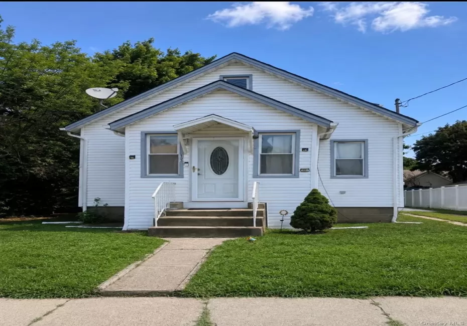 133 Union Street, Hempstead, NY, 3 Bedrooms Bedrooms, 5 Rooms Rooms,2 BathroomsBathrooms,Residential,For Rent,Union,0,1046775 133 Union Street, Hempstead, NY, 3 Bedrooms Bedrooms, 5 Rooms Rooms,2 BathroomsBathrooms,Residential,For Rent,Union,0,1046775