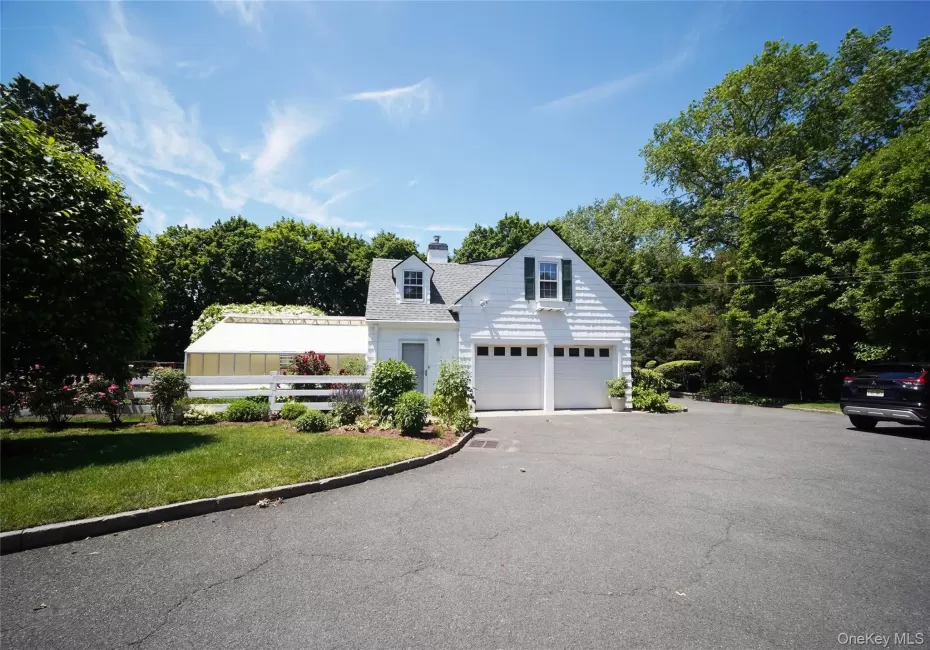 416 Ridgeway, White Plains, NY, 2 Bedrooms Bedrooms, 6 Rooms Rooms,2 BathroomsBathrooms,Residential Lease,For Rent,Ridgeway,0,1047500 416 Ridgeway, White Plains, NY, 2 Bedrooms Bedrooms, 6 Rooms Rooms,2 BathroomsBathrooms,Residential Lease,For Rent,Ridgeway,0,1047500