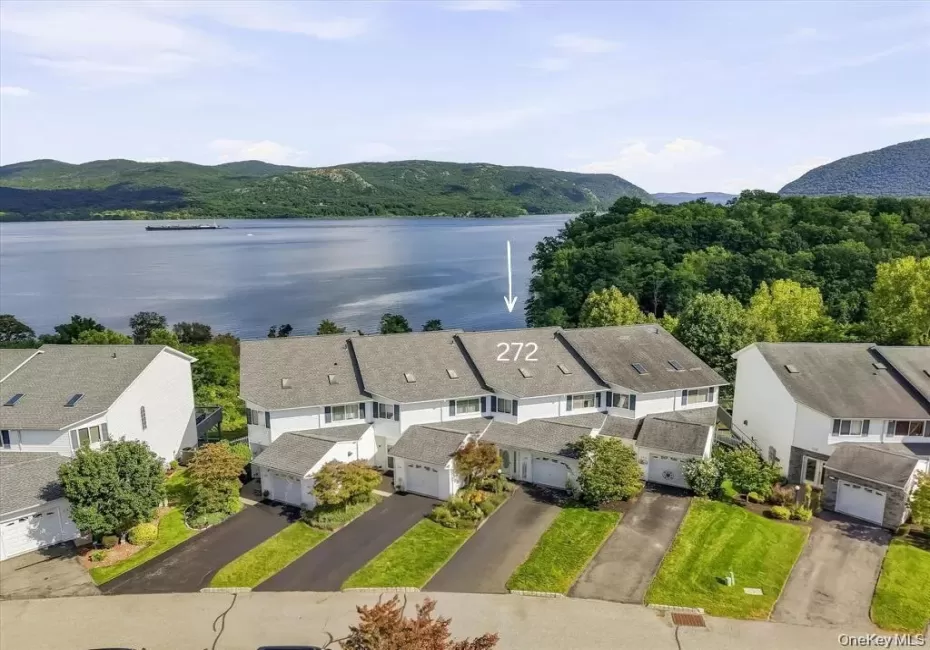 272 Tamerisk Lane, New Windsor, NY, 3 Bedrooms Bedrooms, 6 Rooms Rooms,2 BathroomsBathrooms,Residential,For Rent,Tamerisk,0,1048171 272 Tamerisk Lane, New Windsor, NY, 3 Bedrooms Bedrooms, 6 Rooms Rooms,2 BathroomsBathrooms,Residential,For Rent,Tamerisk,0,1048171