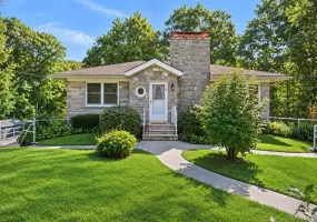6 Arbutus Street, Putnam Valley, NY, 3 Bedrooms Bedrooms, 11 Rooms Rooms,2 BathroomsBathrooms,Residential,For Rent,Arbutus,0,1048801 6 Arbutus Street, Putnam Valley, NY, 3 Bedrooms Bedrooms, 11 Rooms Rooms,2 BathroomsBathrooms,Residential,For Rent,Arbutus,0,1048801