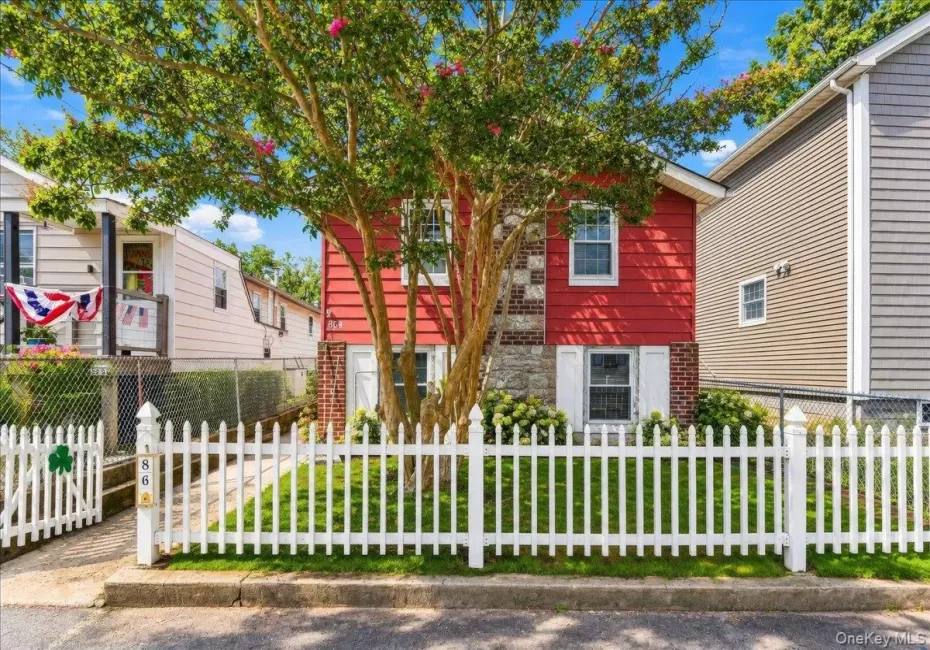 86B Edgewater Park, New York, NY, 3 Bedrooms Bedrooms, 5 Rooms Rooms,1 BathroomBathrooms,Residential,For Rent,Edgewater Park,0,1050027 86B Edgewater Park, New York, NY, 3 Bedrooms Bedrooms, 5 Rooms Rooms,1 BathroomBathrooms,Residential,For Rent,Edgewater Park,0,1050027