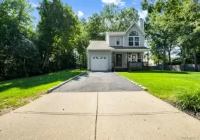 10 Iowa Street, Brookhaven, NY, 3 Bedrooms Bedrooms, 7 Rooms Rooms,2 BathroomsBathrooms,Residential,For Rent,Iowa,0,1047980 10 Iowa Street, Brookhaven, NY, 3 Bedrooms Bedrooms, 7 Rooms Rooms,2 BathroomsBathrooms,Residential,For Rent,Iowa,0,1047980