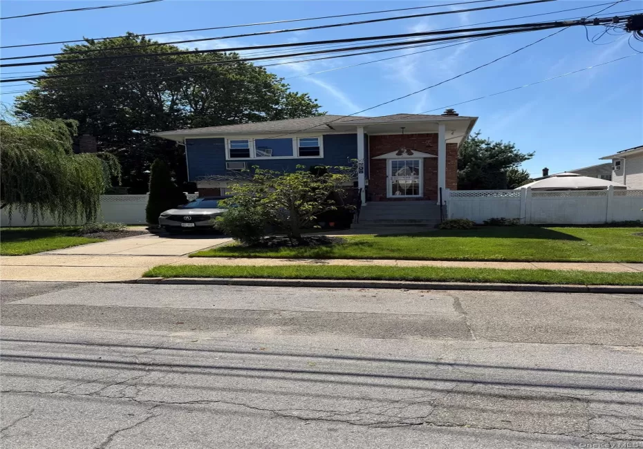 708 Parsonage Street, Hempstead, NY, 4 Bedrooms Bedrooms, 9 Rooms Rooms,2 BathroomsBathrooms,Residential,For Rent,Parsonage,0,1050127 708 Parsonage Street, Hempstead, NY, 4 Bedrooms Bedrooms, 9 Rooms Rooms,2 BathroomsBathrooms,Residential,For Rent,Parsonage,0,1050127