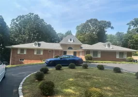 40 Maplewood Drive, Huntington, NY, 1 Bedroom Bedrooms, 5 Rooms Rooms,1 BathroomBathrooms,Residential Lease,For Rent,Maplewood,0,1049208 40 Maplewood Drive, Huntington, NY, 1 Bedroom Bedrooms, 5 Rooms Rooms,1 BathroomBathrooms,Residential Lease,For Rent,Maplewood,0,1049208