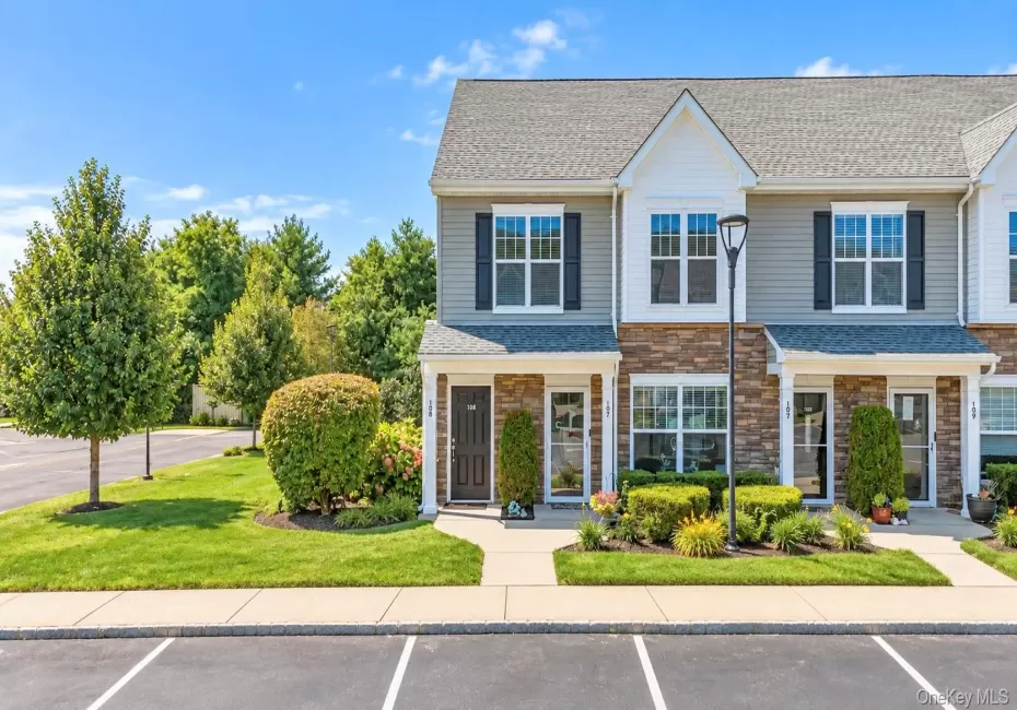 106 Weatherby Lane, Islip, NY, 2 Bedrooms Bedrooms, 6 Rooms Rooms,2 BathroomsBathrooms,Residential,For Rent,Weatherby,0,1047786 106 Weatherby Lane, Islip, NY, 2 Bedrooms Bedrooms, 6 Rooms Rooms,2 BathroomsBathrooms,Residential,For Rent,Weatherby,0,1047786