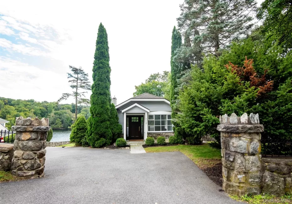 112 Lake Boulevard, Carmel, NY, 2 Bedrooms Bedrooms, 6 Rooms Rooms,1 BathroomBathrooms,Residential Lease,For Rent,Lake,0,1050257 112 Lake Boulevard, Carmel, NY, 2 Bedrooms Bedrooms, 6 Rooms Rooms,1 BathroomBathrooms,Residential Lease,For Rent,Lake,0,1050257