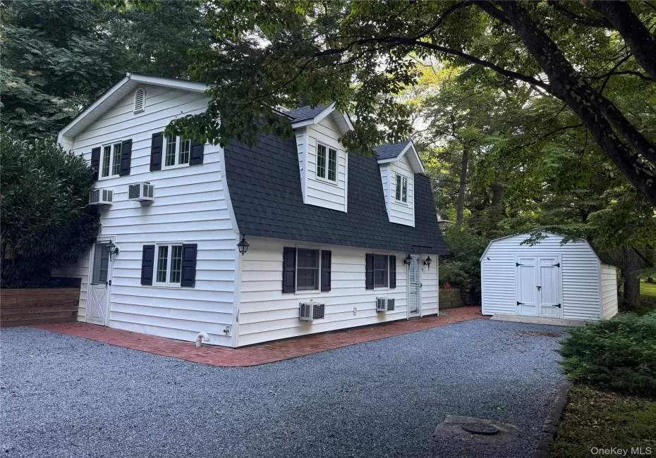 70 Rinaldo Road, Huntington, NY, 3 Bedrooms Bedrooms, 6 Rooms Rooms,2 BathroomsBathrooms,Residential Lease,For Rent,Rinaldo,0,1050076 70 Rinaldo Road, Huntington, NY, 3 Bedrooms Bedrooms, 6 Rooms Rooms,2 BathroomsBathrooms,Residential Lease,For Rent,Rinaldo,0,1050076