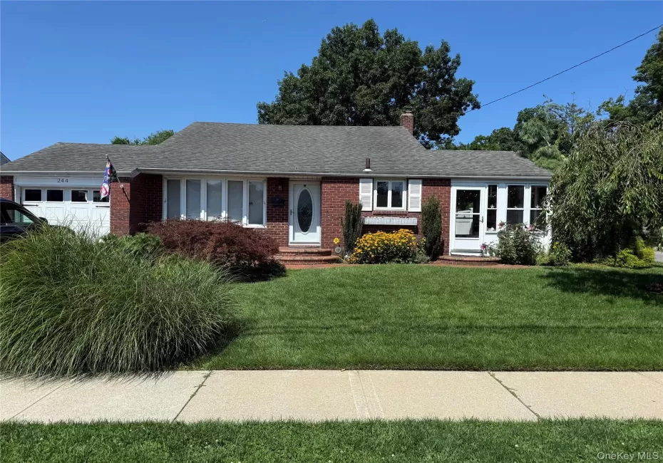 244 Ocean Avenue, Oyster Bay, NY, 3 Bedrooms Bedrooms, 7 Rooms Rooms,1 BathroomBathrooms,Residential,For Rent,Ocean,0,1050166 244 Ocean Avenue, Oyster Bay, NY, 3 Bedrooms Bedrooms, 7 Rooms Rooms,1 BathroomBathrooms,Residential,For Rent,Ocean,0,1050166