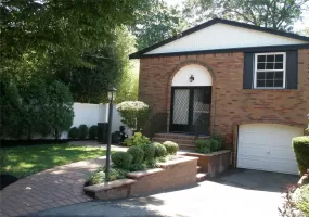 4924 Express Dr South, Islip, NY, 4 Bedrooms Bedrooms, 10 Rooms Rooms,2 BathroomsBathrooms,Residential Lease,For Rent,Express Dr South,0,1035001 4924 Express Dr South, Islip, NY, 4 Bedrooms Bedrooms, 10 Rooms Rooms,2 BathroomsBathrooms,Residential Lease,For Rent,Express Dr South,0,1035001
