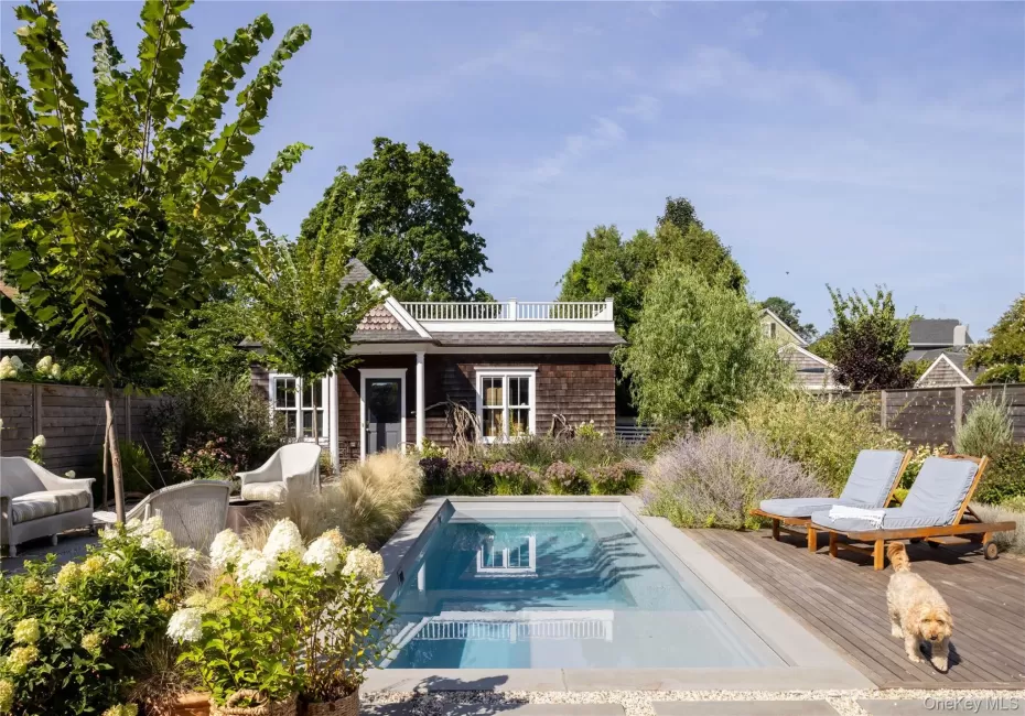 611 1st Street, Southold, NY, 5 Bedrooms Bedrooms, 10 Rooms Rooms,4 BathroomsBathrooms,Residential,For Rent,1st,0,1043780 611 1st Street, Southold, NY, 5 Bedrooms Bedrooms, 10 Rooms Rooms,4 BathroomsBathrooms,Residential,For Rent,1st,0,1043780