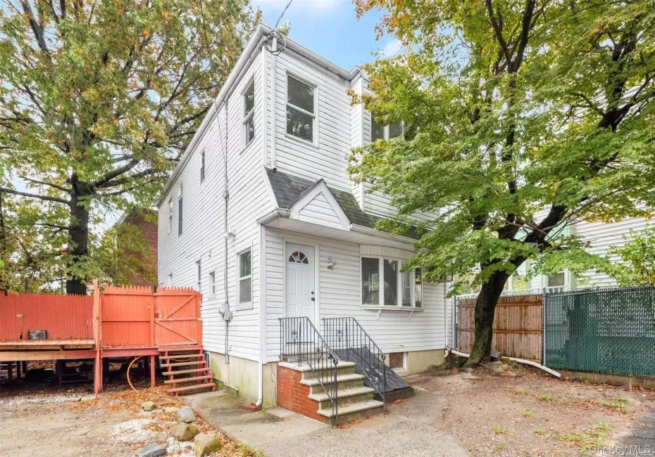 6626 53rd Road, New York, NY, 4 Bedrooms Bedrooms, 10 Rooms Rooms,3 BathroomsBathrooms,Residential,For Rent,53rd,0,1049677 6626 53rd Road, New York, NY, 4 Bedrooms Bedrooms, 10 Rooms Rooms,3 BathroomsBathrooms,Residential,For Rent,53rd,0,1049677