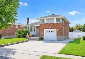 4044 Meadow Lane, Hempstead, NY, 3 Bedrooms Bedrooms, 8 Rooms Rooms,2 BathroomsBathrooms,Residential,For Rent,Meadow,0,1049559 4044 Meadow Lane, Hempstead, NY, 3 Bedrooms Bedrooms, 8 Rooms Rooms,2 BathroomsBathrooms,Residential,For Rent,Meadow,0,1049559