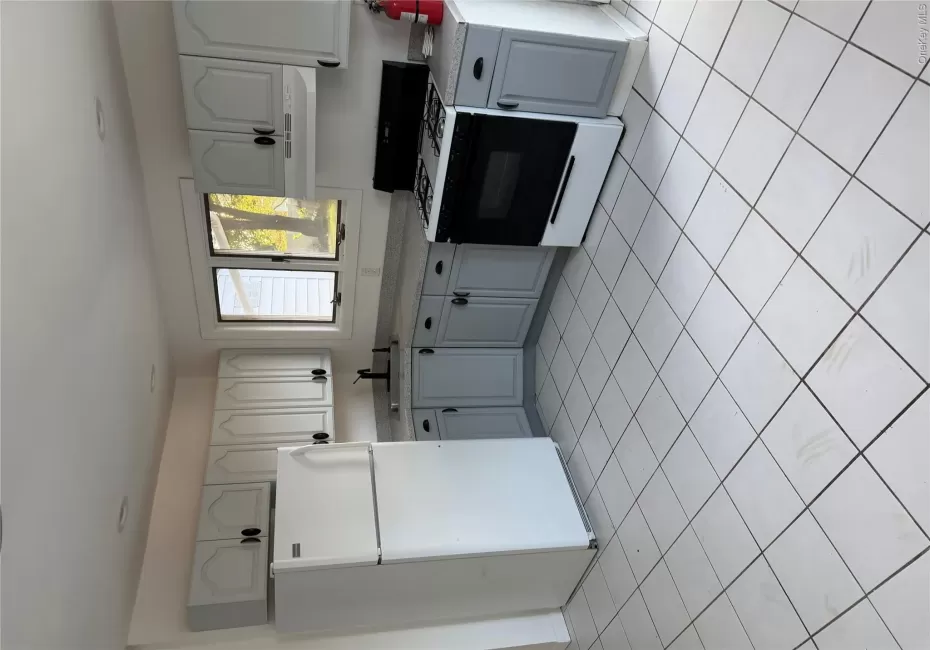 23 Dianne Avenue, Brookhaven, NY, 1 Bedroom Bedrooms, 3 Rooms Rooms,1 BathroomBathrooms,Residential Lease,For Rent,Dianne,0,1043435 23 Dianne Avenue, Brookhaven, NY, 1 Bedroom Bedrooms, 3 Rooms Rooms,1 BathroomBathrooms,Residential Lease,For Rent,Dianne,0,1043435
