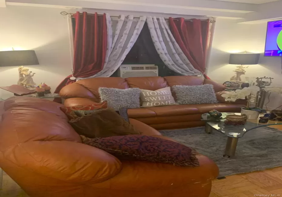 1700 Metropolitan Avenue, New York, NY, 1 Bedroom Bedrooms, 4 Rooms Rooms,1 BathroomBathrooms,Residential,For Rent,Metropolitan,0,1050441 1700 Metropolitan Avenue, New York, NY, 1 Bedroom Bedrooms, 4 Rooms Rooms,1 BathroomBathrooms,Residential,For Rent,Metropolitan,0,1050441