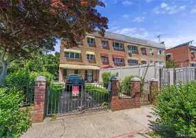 401 Olmstead Avenue, New York, NY, 3 Bedrooms Bedrooms, 5 Rooms Rooms,1 BathroomBathrooms,Residential Lease,For Rent,Olmstead,0,1046899 401 Olmstead Avenue, New York, NY, 3 Bedrooms Bedrooms, 5 Rooms Rooms,1 BathroomBathrooms,Residential Lease,For Rent,Olmstead,0,1046899