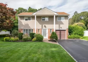 10 Klaibar Lane, Huntington, NY, 4 Bedrooms Bedrooms, 9 Rooms Rooms,2 BathroomsBathrooms,Residential,For Rent,Klaibar,0,1050423 10 Klaibar Lane, Huntington, NY, 4 Bedrooms Bedrooms, 9 Rooms Rooms,2 BathroomsBathrooms,Residential,For Rent,Klaibar,0,1050423