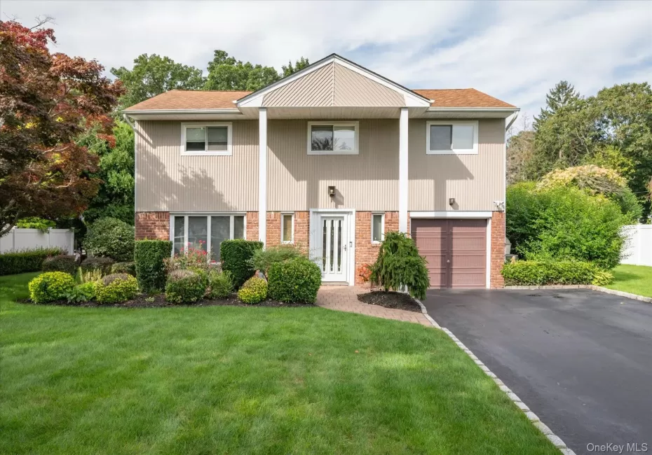 10 Klaibar Lane, Huntington, NY, 4 Bedrooms Bedrooms, 9 Rooms Rooms,2 BathroomsBathrooms,Residential,For Rent,Klaibar,0,1050423 10 Klaibar Lane, Huntington, NY, 4 Bedrooms Bedrooms, 9 Rooms Rooms,2 BathroomsBathrooms,Residential,For Rent,Klaibar,0,1050423