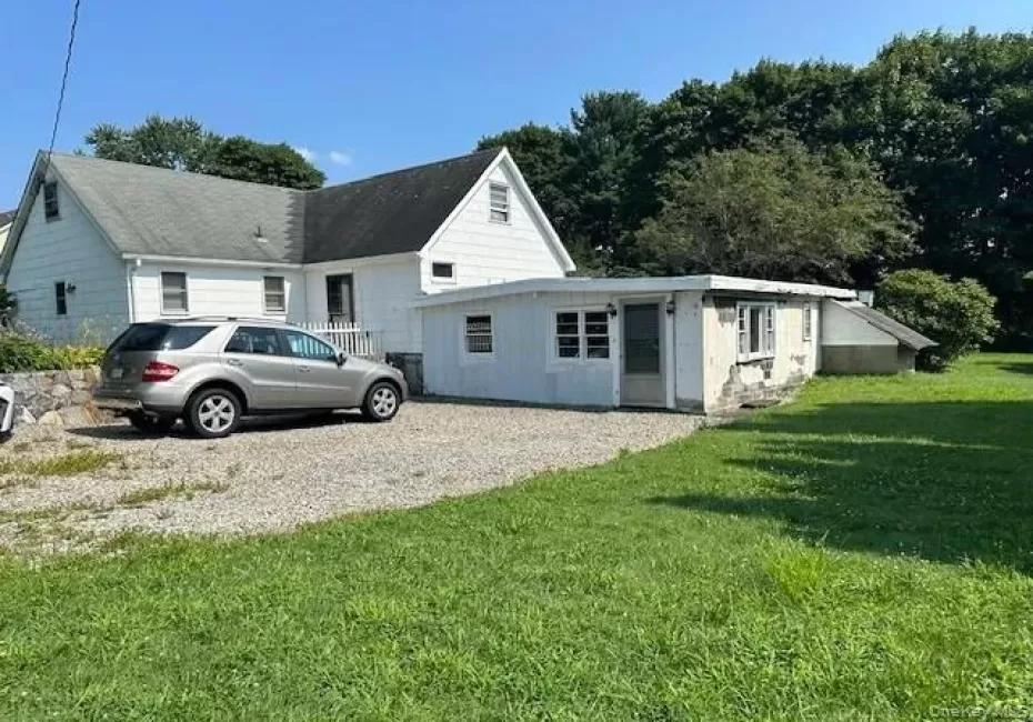 49 Hickory Drive, Southeast, NY, 1 Bedroom Bedrooms, 5 Rooms Rooms,1 BathroomBathrooms,Residential,For Rent,Hickory,0,1050333 49 Hickory Drive, Southeast, NY, 1 Bedroom Bedrooms, 5 Rooms Rooms,1 BathroomBathrooms,Residential,For Rent,Hickory,0,1050333